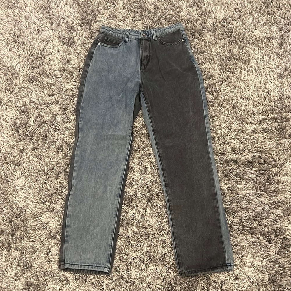 High rise two toned jeans